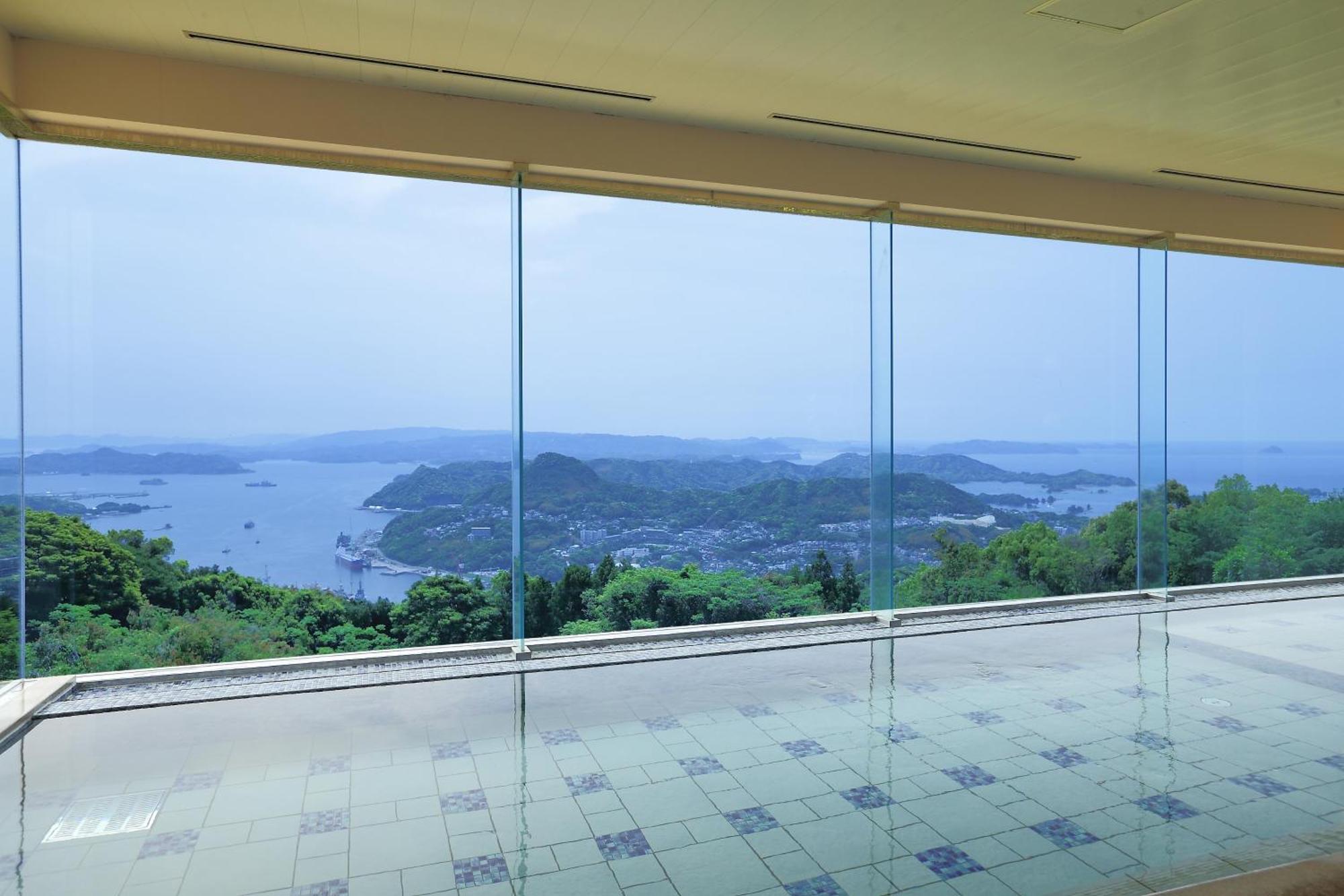 Yumihari-no-Oka Hotel Sasebo Eksteriør billede