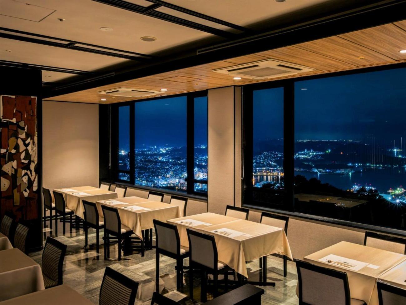 Yumihari-no-Oka Hotel Sasebo Eksteriør billede
